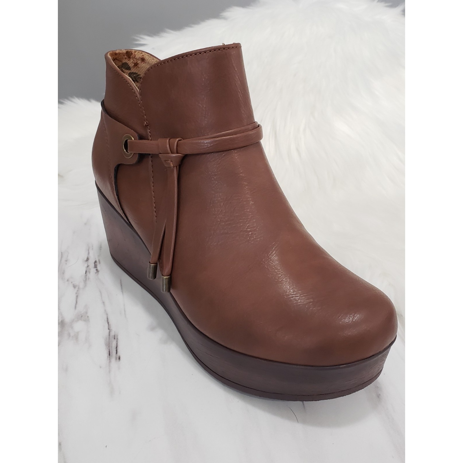 New No Box Sz 7.5 Boc Leonna Women's Brown Leather Ankle Boots Wedge Chunky Y2k
